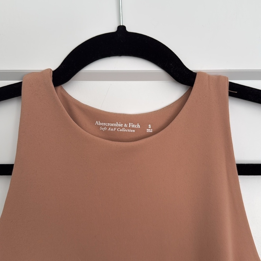 Abercrombie & Fitch Soft AF High Neck Sleeveless Tank Bodysuit Nude Size S​​​​ - Picture 3 of 3